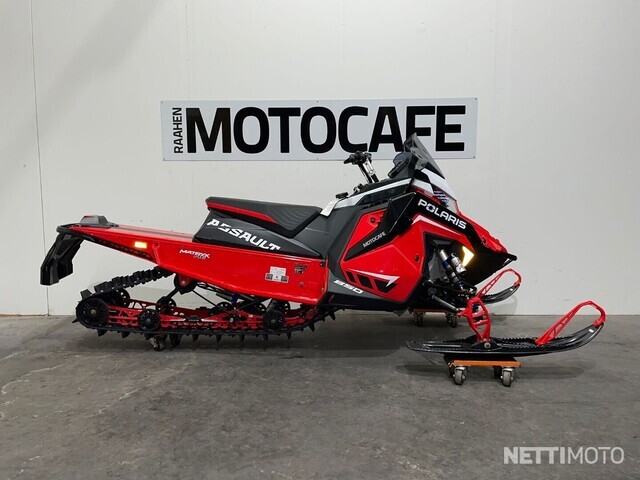 Polaris SwitchBack 850 Assault 146 Matryx HETI TOIMITUKSEEN 850 cm³