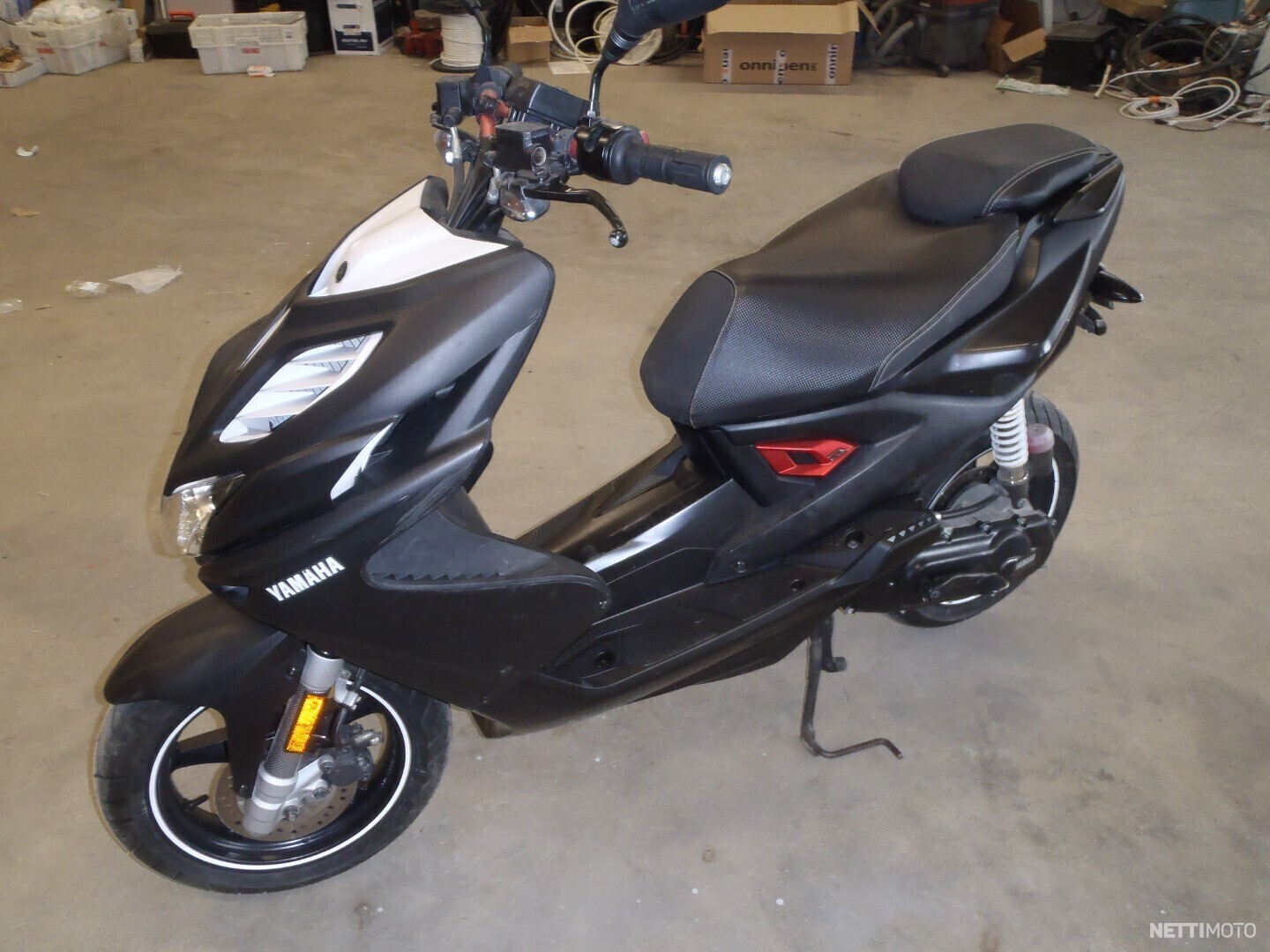 Yamaha Aerox Naked R Cm Yl J Rvi Skootteri Nettimoto