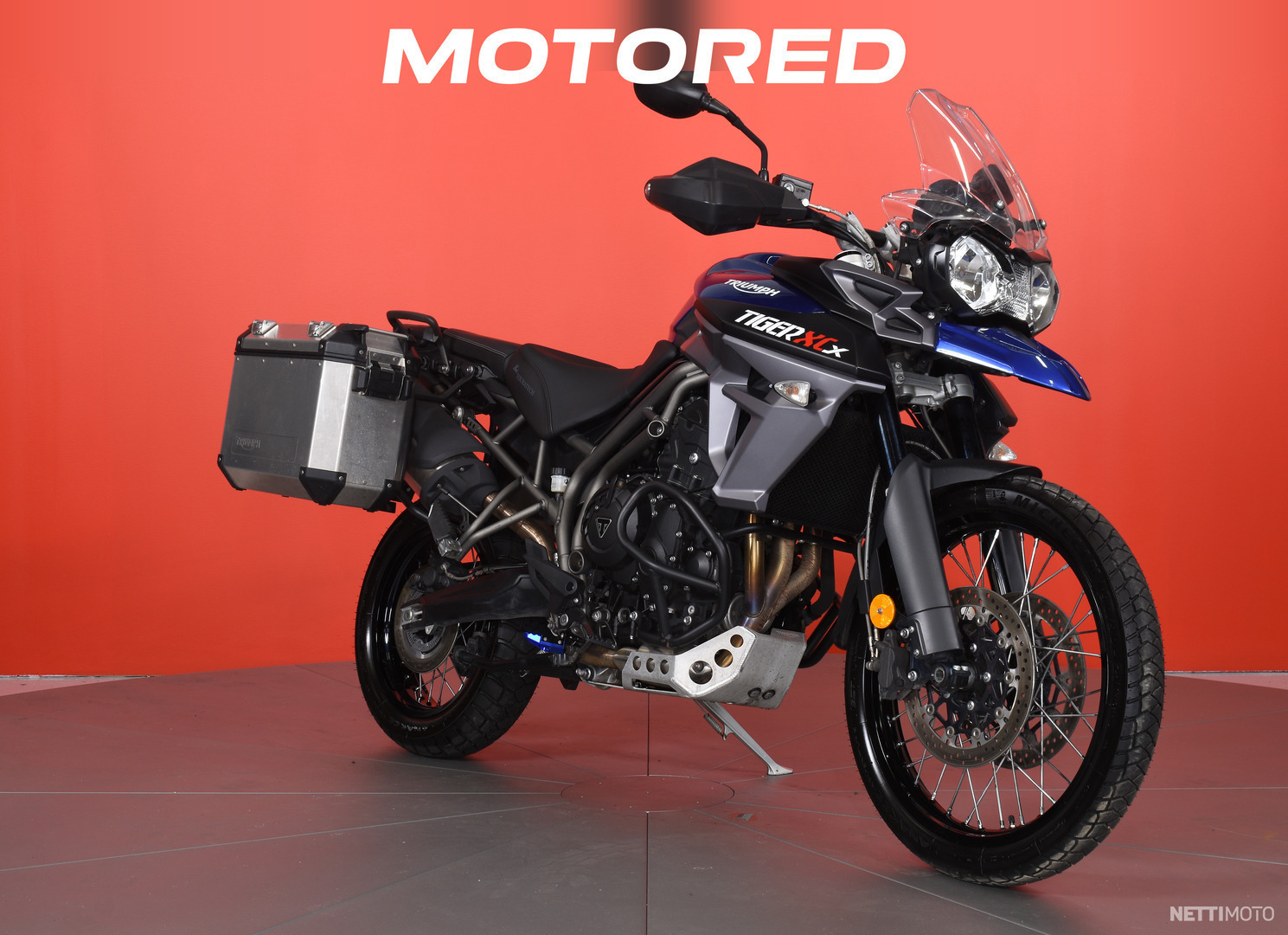 Triumph Tiger 800 XC Ilmainen kotiintoimitus Huoltokirja Suomi pyörä