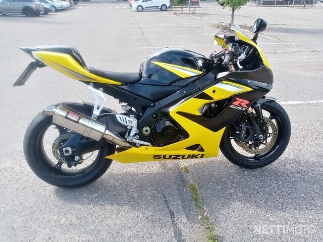 Suzuki Gsx R Cm Espoo Moottoripy R Nettimoto