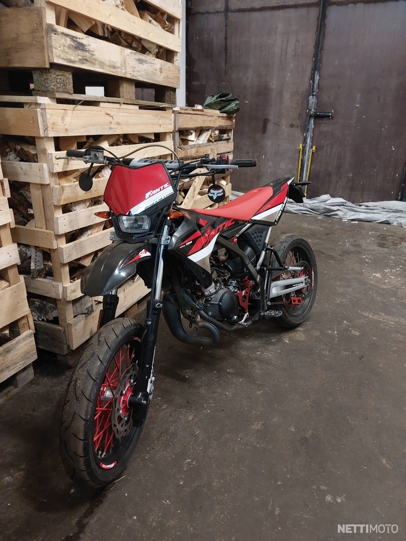 Fantic Motor Motard 50 cm³ 2019 Nurmijärvi Mopo Nettimoto