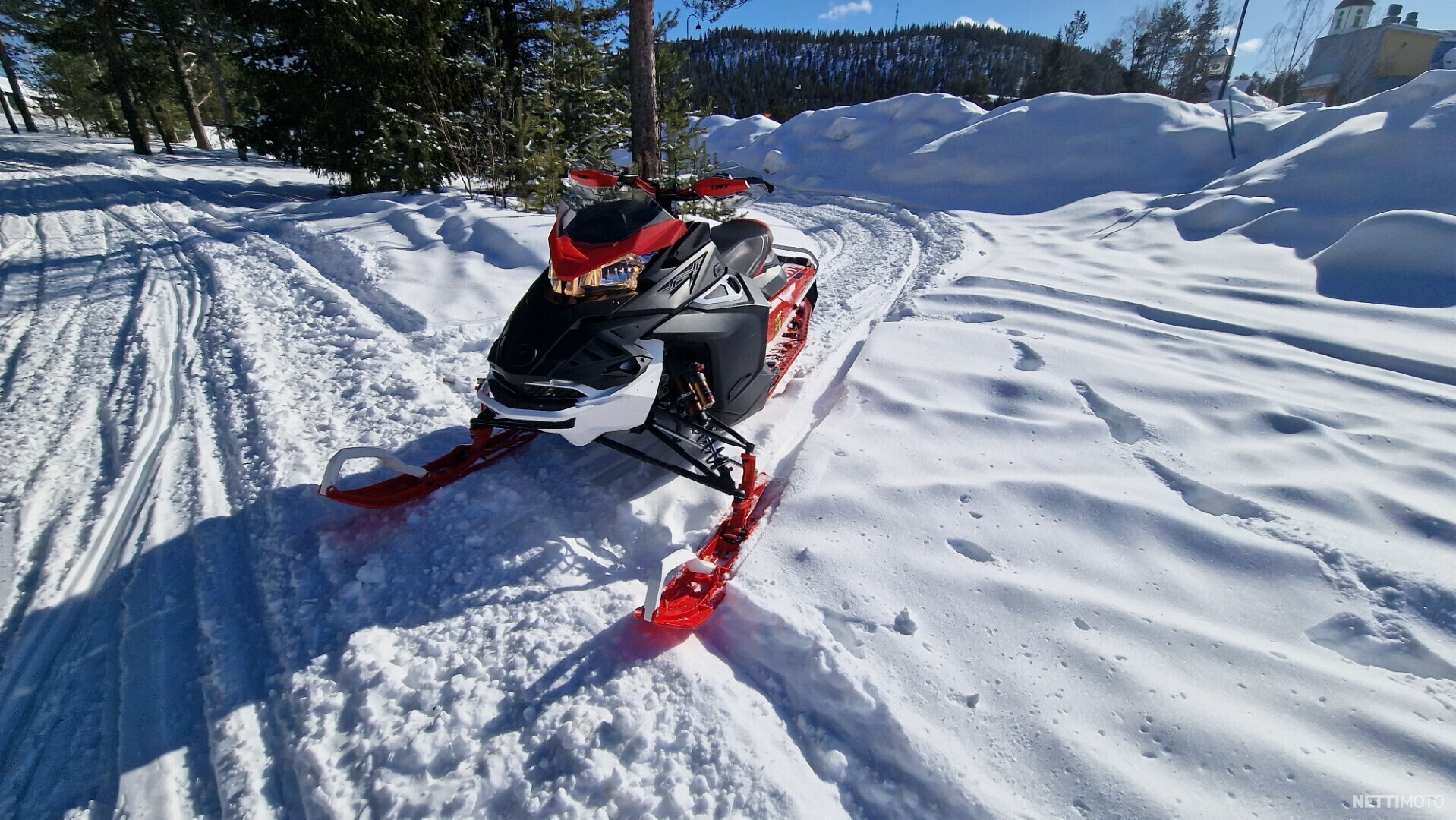 Lynx Rave Enduro 600 R E Tec 600 cm³ 2022 Kittilä Moottorikelkka