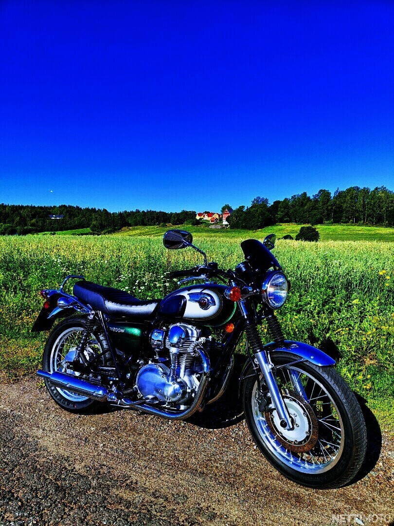 Kawasaki W