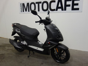 Peugeot Speedfight 4