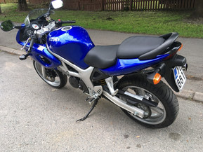 Suzuki SV