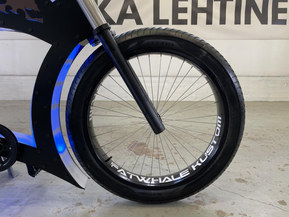 Muu merkki Muu malli