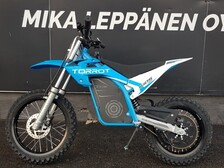 Muu merkki Muu malli