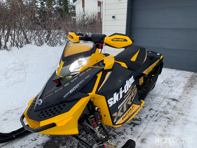 Ski-Doo MX Z XRS 600 E-Tec 600 cm³ 2012 - Kempele - Snow mobile