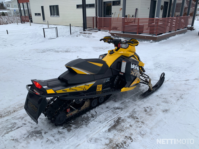 Ski-Doo MX Z XRS 600 E-Tec 600 cm³ 2012 - Kempele - Snow mobile