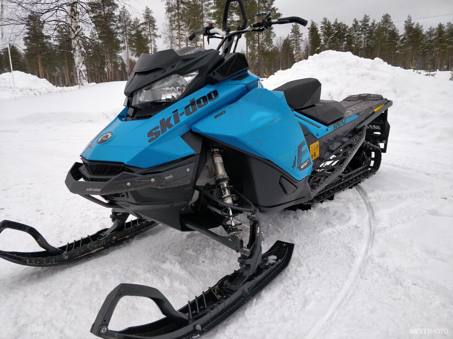 Ski-Doo Summit SP 154 850 e-tec 850 cm³ 2020 - Pudasjärvi - Snow