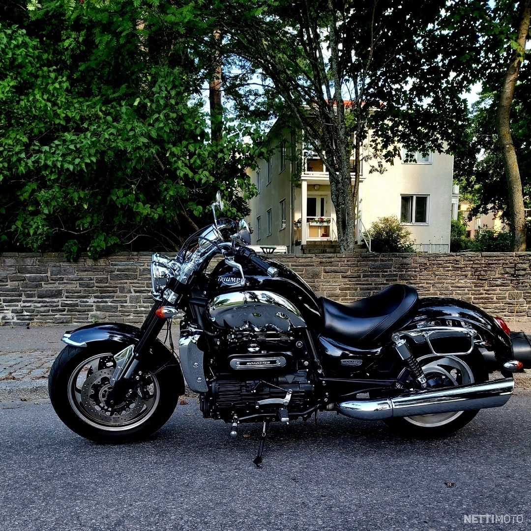 2011 triumph rocket online iii roadster