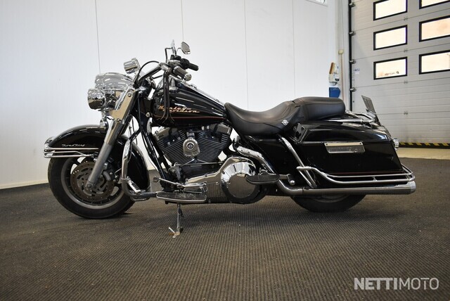 Harley-Davidson Touring FLHRI Road King 1 500 cm³ 2001 - Huittinen