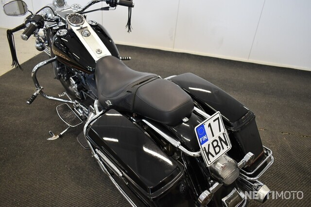 Harley-Davidson Touring FLHRI Road King 1 500 cm³ 2001 - Huittinen