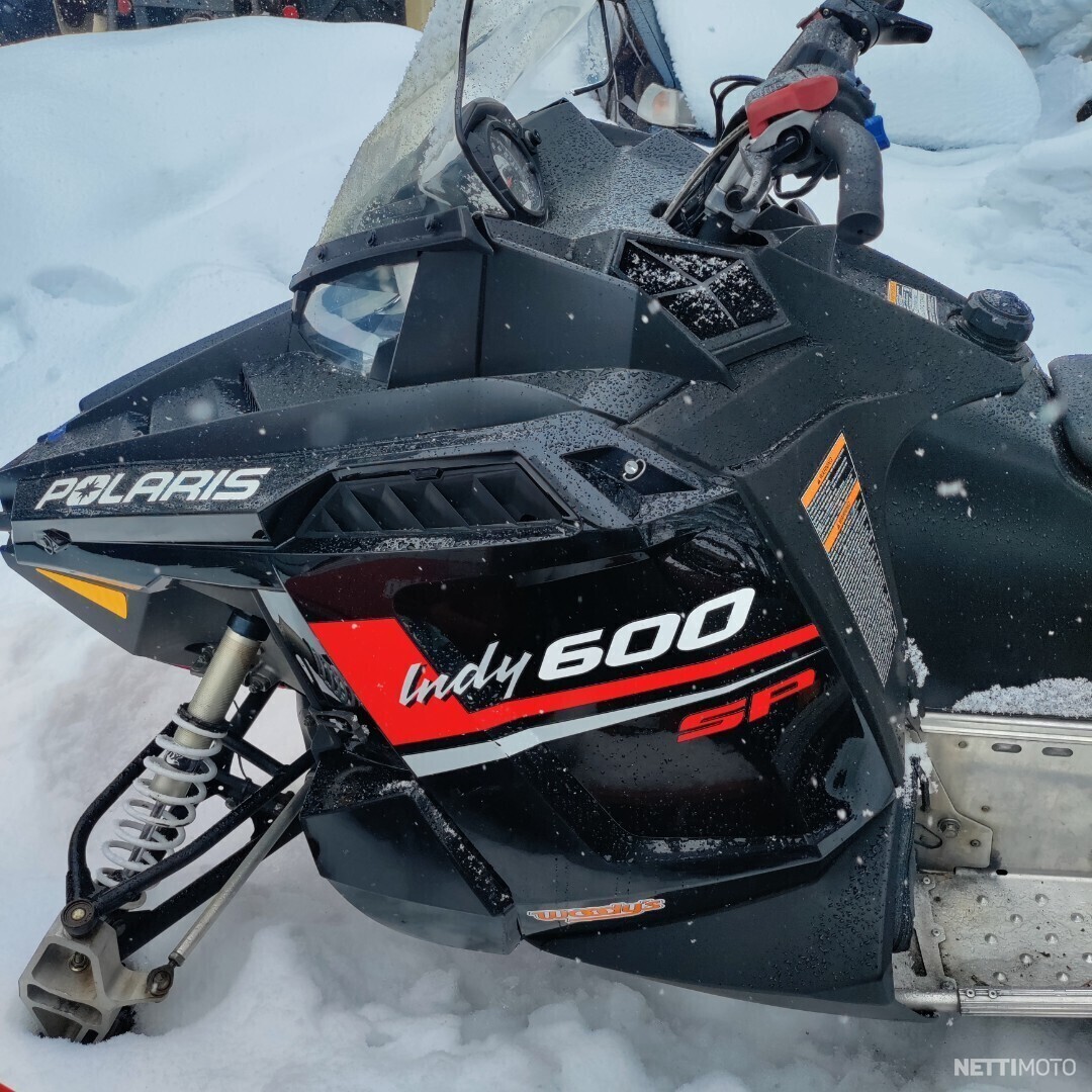 Polaris Indy 600 SP 600 cm³ 2013 Kuusamo Moottorikelkka Nettimoto