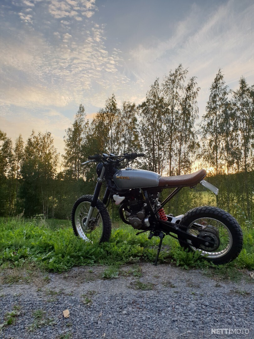 Honda nx 250 deals scrambler