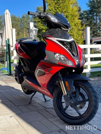 aprilia sr 50 switzerland used – Search for your used motorcycle on the  parking motorcycles