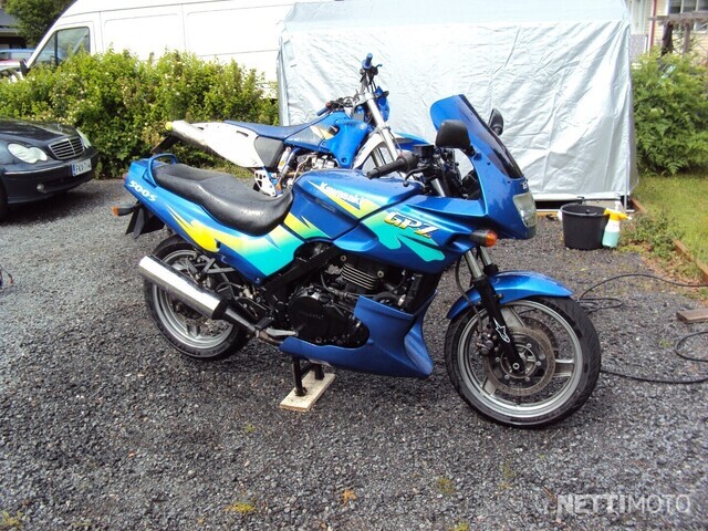 Kawasaki gpz deals 500 a2