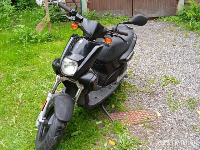 Scooter et moto 50 cm³ : Yamaha Slider 50 cm³