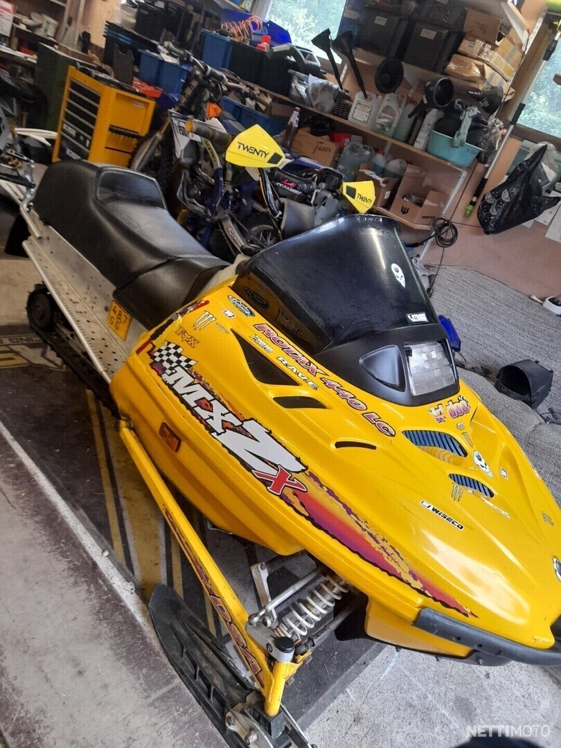 SkiDoo MX Z Mxz 440 450 cm³ 1997 Hattula Moottorikelkka Nettimoto