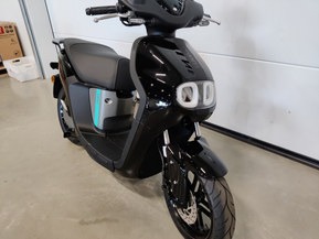 Yamaha Neos