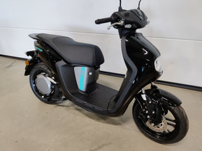Yamaha Neos