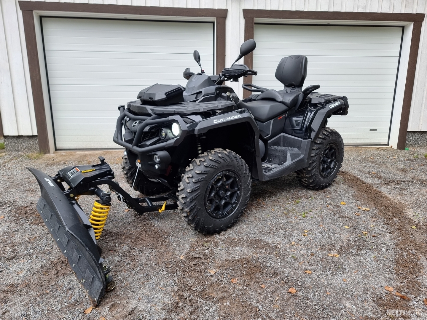 Can-Am Outlander Max 1000 XT-P Siisti ja varusteltu 80km/h ABS ...