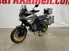 CFMOTO 800MT