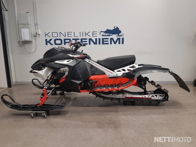 Lynx RS Korteniemi Racing hintaan 600 cm³ 2021 - Rovaniemi ...