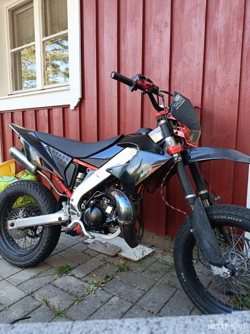 Derbi DRD PRO SM 50 cm³ 2006 Nurmijärvi Mopo Nettimoto