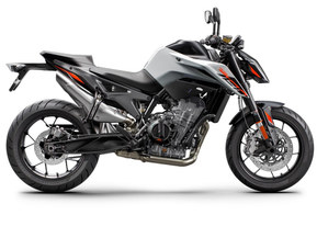 KTM 790