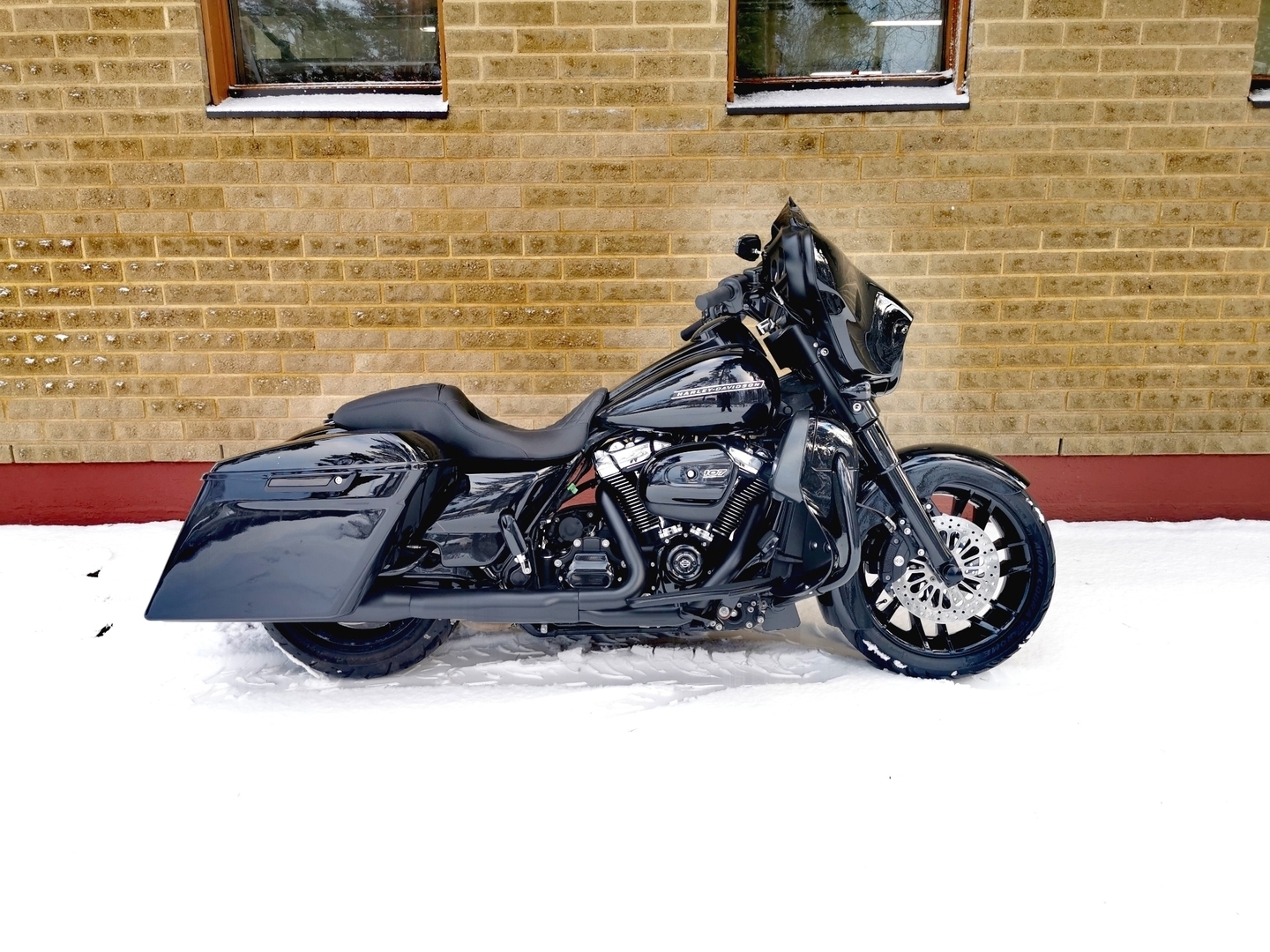 Harley-Davidson Touring Fat tire Bagger 1 800 cm³ 2017 - Rauma