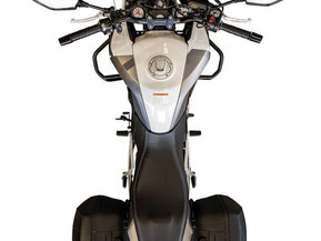 CFMOTO 650MT