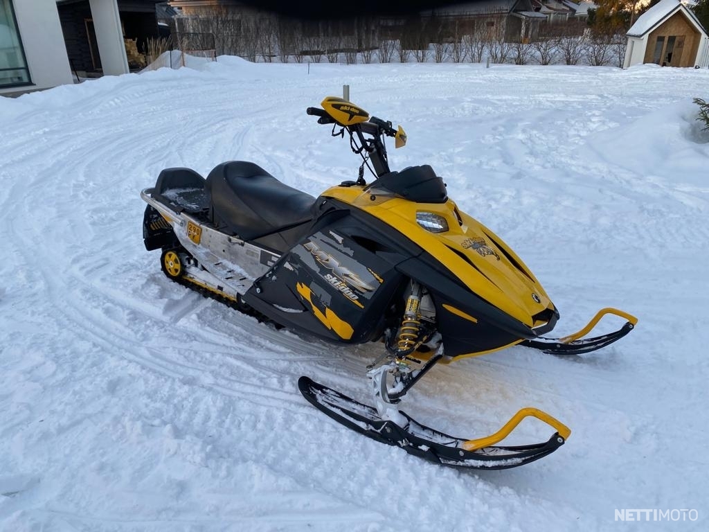 SkiDoo MX Z Xrs 500ss(600cc) kone, Alk.69€/kk! 600 cm³ 2006 Kempele