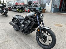 Honda Rebel
