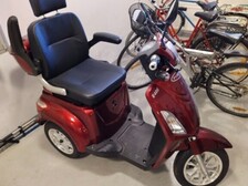 Pyrkijä E400