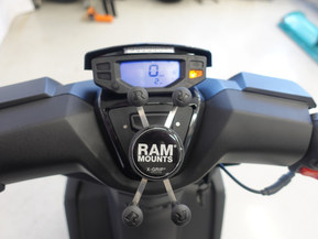 Peugeot Speedfight 4