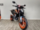 KTM 890