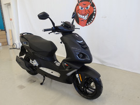 Peugeot Speedfight 4