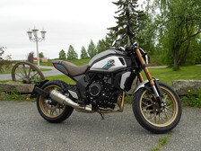 CFMOTO 700 CL-X