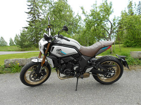 CFMOTO 700 CL-X