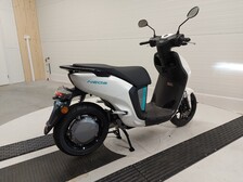 Yamaha Neos