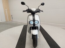 Yamaha Neos