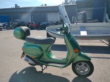 Vespa ET4