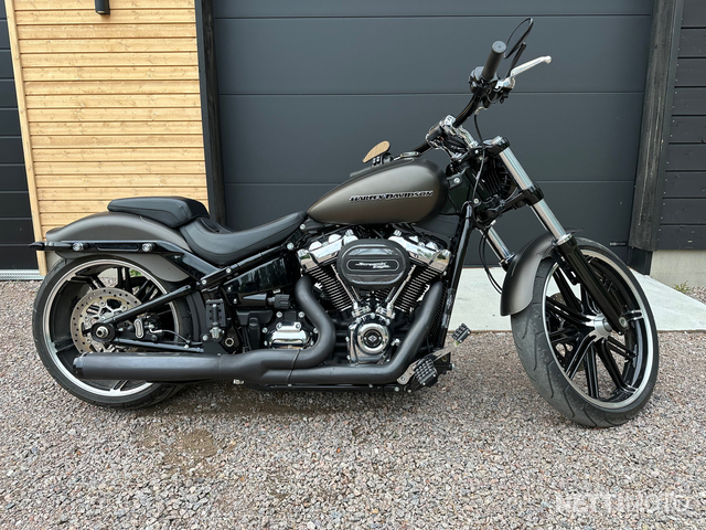 Harley davidson store softail breakout 2020