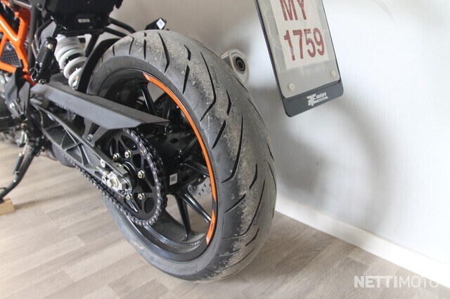 KTM 390