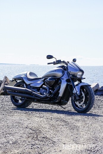 2020 suzuki deals intruder 1800