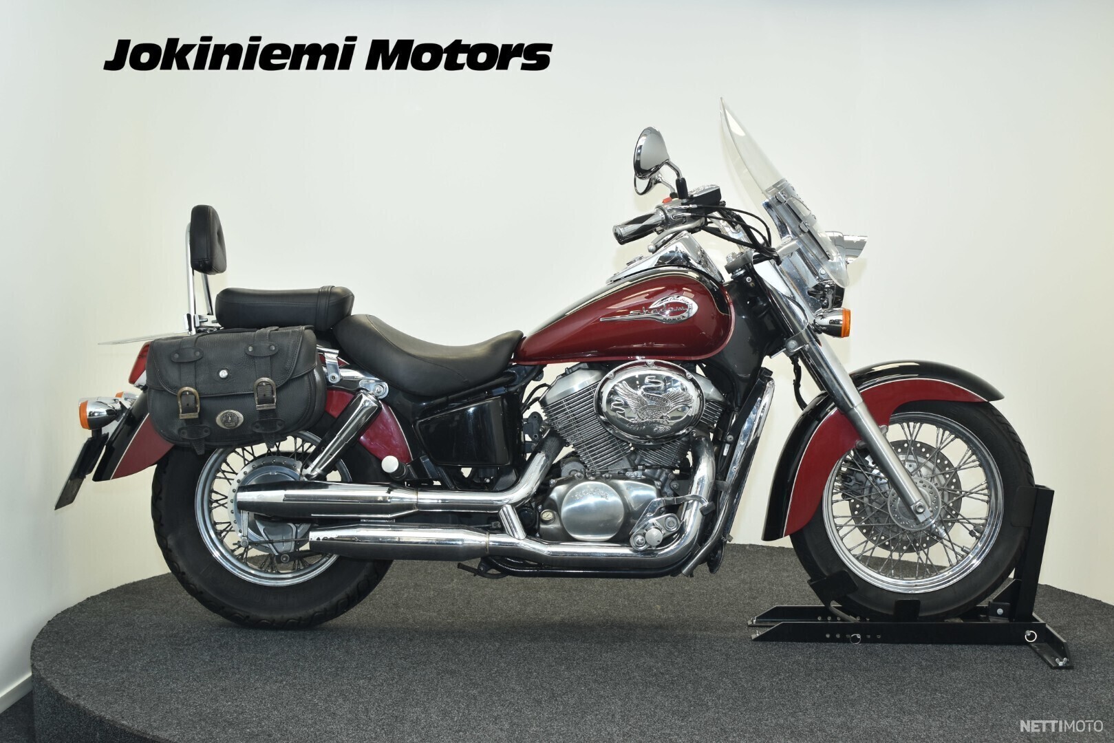 honda shadow 750c2