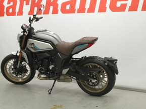 CFMOTO 700 CL-X