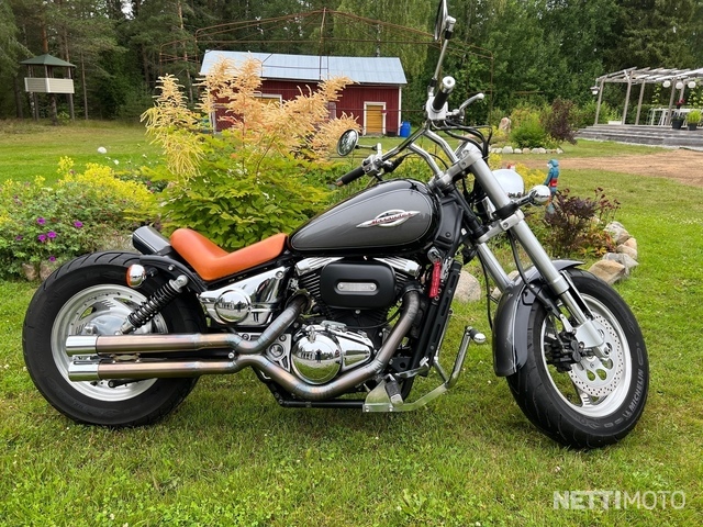 Suzuki marauder 2024 800 chopper