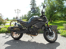 CFMOTO 800NK